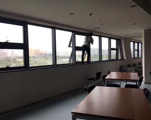 山西省图书馆大楼纱窗制作安装工程